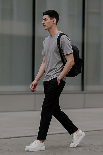 Tênis Branco Estilo McQueen 👟 O Sneaker Mais Estiloso de 2025