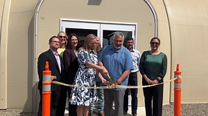 Step inside Phoenix’s newest shelter- the Phoenix Navigation Center! As the 10th #PHX shelter opened since 2022, it adds 280 new beds, bringing the City’s total to more than 1,200 new shelter beds in just three years. Find more #PHXSolutions stories here: https://bit.ly/4kdUSVT | City of Phoenix, AZ USA