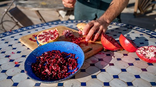 Comment manger une grenade ? L'astuce en vidéo d'un producteur d'Argelès-sur-Mer pour une dégustation facile
