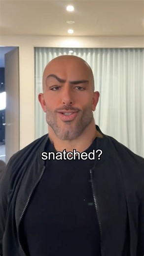 Is this Kim’s wildest stunt yet? 🤑 #skims