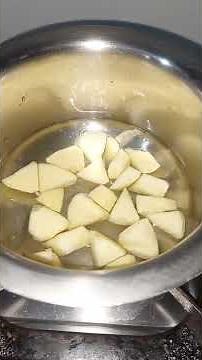 Baby food, baby food recipe for 6 to12 months, Apple puree for babies, fruit purees for babies