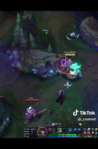 Tahm Kench 1vs4 Gameplay Moments