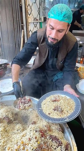 Shoba Bazar Most Famous Beef Pulao🔥| Authentic Zaiqadar Chawal | Street Food Pakistan #foodie