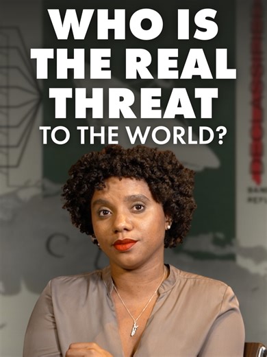 Is Cuba really a threat to U.S. national security? The U.S. recently escalated its pressure on Cuba when President Trump threatened tariffs on any country that provides the island with oil. He justified the blockade by declaring a “national emergency” over Cuba. But the facts tell a different story. In this explainer, we break down Washington’s claims. The narrative that portrays Cuba as a threat leans on three main ideas: alleged Russian spy bases on the island, claims that Havana shelters grou
