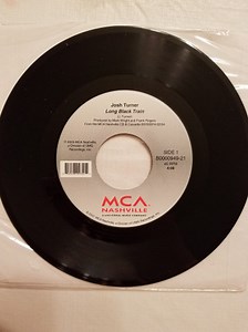 Josh Turner - Long Black Train/ Backwoods Boy
