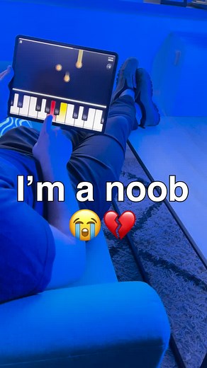 Learn Piano Anytime with Your Phone