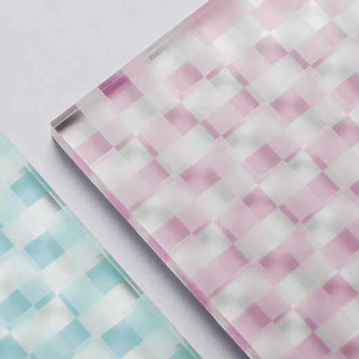 Translucent CMF design in grid pattern. - hida LAB