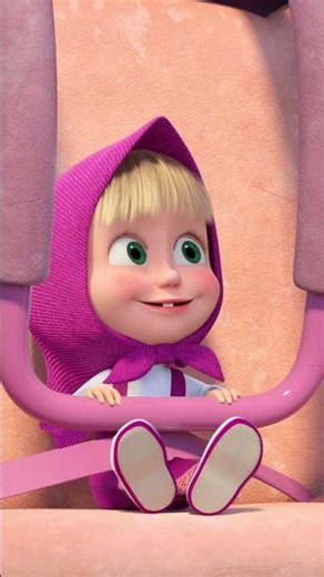 Маша пожалела, что села сюда! 😱😭 #Shorts #машаимедведь #ВышеНеба #MashaandtheBear #kids #cartoon