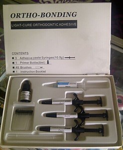 [Hot Item] Dental Light Cure Composite Resin Orthodontic Adhesive