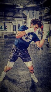 G MANZ @moneymanzz (Frisco Boxing & BoxingVIP) putting in his work this morning. at Bay Breakers @baybreakersboxing #boxing #coachart #boxeo #friscoboxing #lifestyle #beaboutit #workout #sanfrancisco #training #conditioning #baybreakers #gmanz #boxingvip | Frisco Boxing