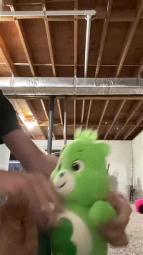 BLiTZ_playz (@fruitypebbles_vr)’s videos with oh no - Owliver,Phoenix,Malibu,Noodles