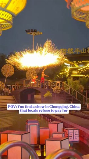 When in China, do as the locals #chinatravel #traveltips #chongqing