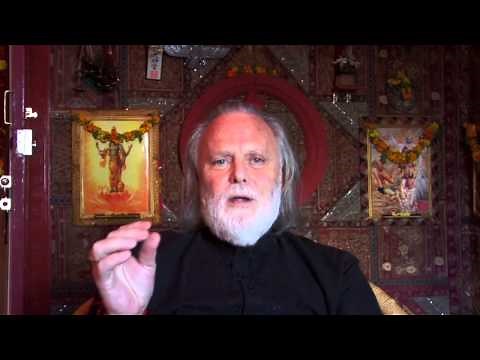 2012-11-09_Isaac Tigrett speaks in his apartment in Prasanthi Nilayam.