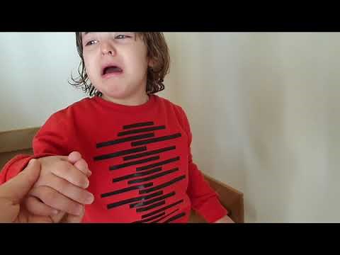 Fatih Selim ve Ela'nın çok eğlenceli oyunları,renkli topları yuvarlıyoruz