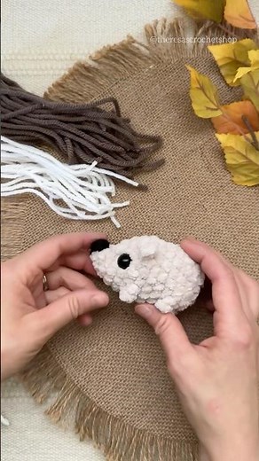 No-Sew #Crochet Hedgehog in 1 Hr - #Amigurumi Pattern