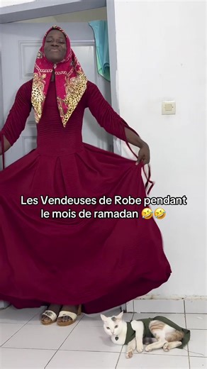 Les Vendeuses de Robe Pendant le Mois de Ramadan