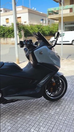 Yamaha TMAX Tech Max 2025 | Luxury Scooter Redefined