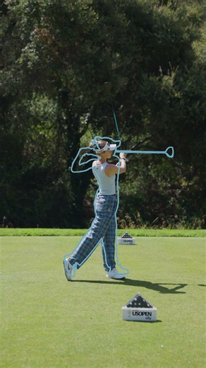 How many tries did it take you to nail the finish? #golf #golfswing #taylormade #lpga #shorts