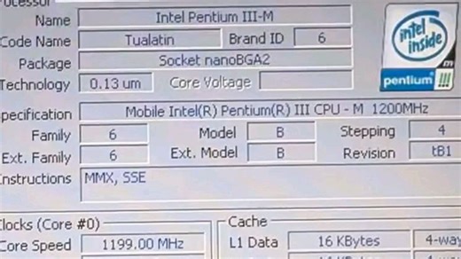 INTEL PENTIUM奔腾III-M 1200处理器默频状态下性能参数和CPU-Z测试得分！感谢粉丝“GTXFuryNano”提供测试视频！