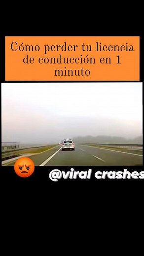 861K views · 9.1K reactions | Tutorial de como perder la licencia de conducción en 1 minuto!! 藍藍 #car #fyp #reels #viral #traffic #camaras | Viral Crashes | Facebook