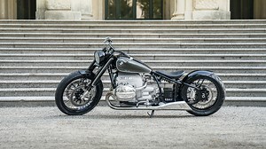 BMW's Big-Bore R18 Cruiser Motorcycle Concept Is Gloriously Old-School
