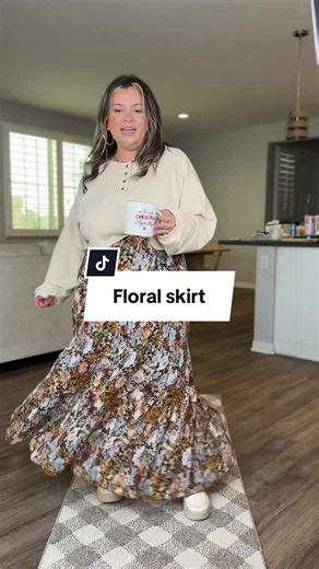 Plus Size Floral Skirt with Pockets for Fall - XXL Review