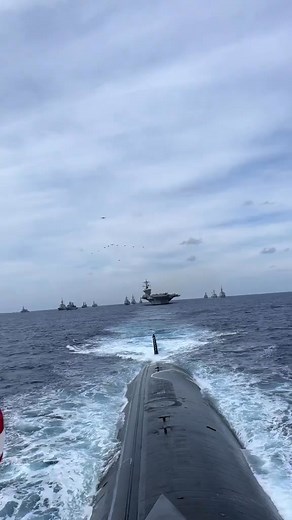 1.8M views · 10K reactions | Kapal as lewat perairan Indonesia dengan...