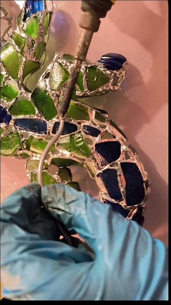 Making of sea glass lizard wall lights 🦎🦎 #seaglass #stainedglass #making #inprogress #lizard