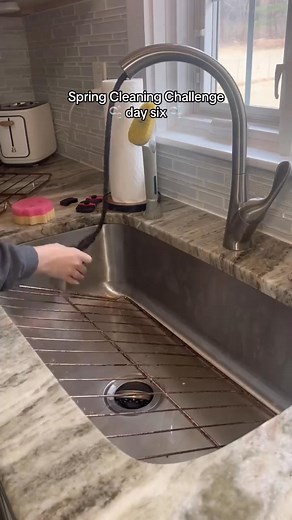 1.2K views · 19 reactions | Spring cleaning challenge day 6 How often do you clean your oven #springcleaning #springclean #ovencleaning #stovecleaning #cleaningmotivation2025 #momcleaninghack | Jason D. McIntosh | Facebook