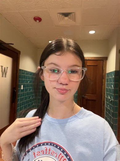 Riley❄️🩵 (@rileykasper6)’s videos with Fool for Your Love - Mickey Gilley