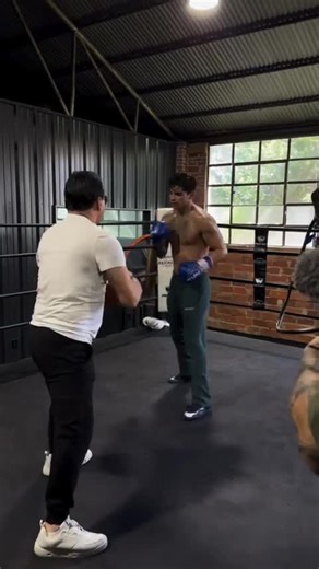 Ryan Garcia Shows OFF INSANE SPEED For Devin Haney Fight