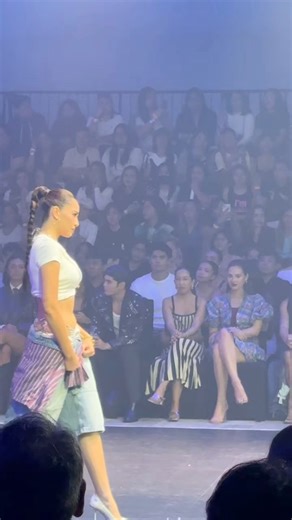 Beautiful Rere Madrid #BENCHFashionWeek25 | Wilfredo Fred