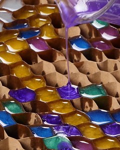 Simple Resin Honeycomb Lamp! | Crafty Panda