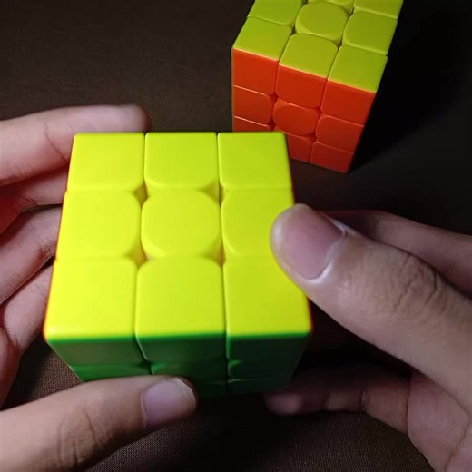 Rubik's Cube Notation Guide: U R L F B D M S E and Primes