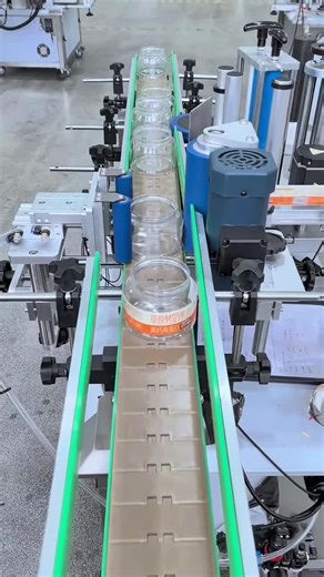 Automatic Round Bottle Labeling Machine Explained