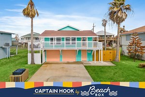 Captain Hook | BeachBox Vacation Rentals