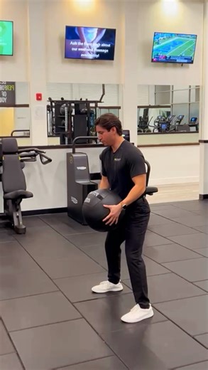 Training smarter. Training harder. Training with the team dedicated to supporting you become the best version of yourself. 💪🏼🏋️‍♀️ #performanceoptimalhealth #poh | Performance Optimal Health