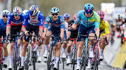 Straks geel aan de finish? Vito Braet pakt seconden aan de tussensprint en komt op gelijke hoogte met Lamperti
