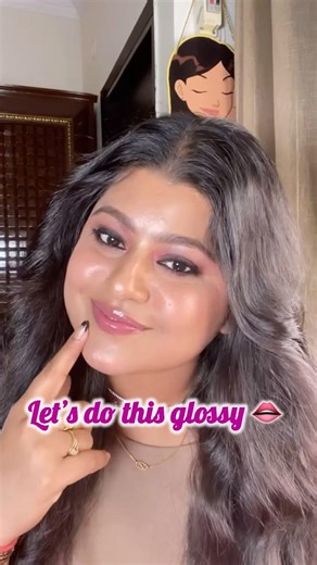 Celebs like lips #shortsvideo #lipsticktutorial #lipstickhacks #beautytutorial