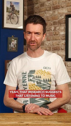Do you listen to music while training? 🎶 Conor and Dan discuss on this week’s GCN Show – watch now over on our YouTube channel! 📺 #GCN #GCNShow | Global Cycling Network