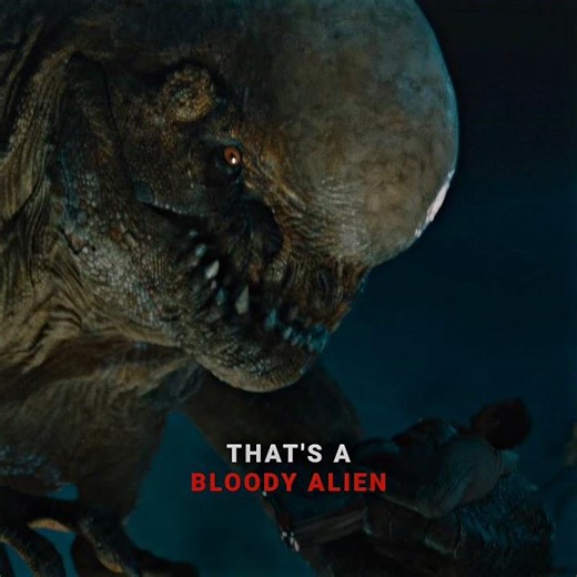 That's no Dinosaur, That's a Bloody Alien | D-Rex Edit