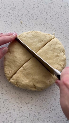 Sourdough Discard Scones #sourdoughdiscard #sconesrecipe #easterrecipes