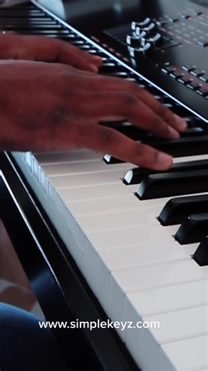 simplekeyz (@simplekeyz) - 💭 #foryou #simplekeyz #fyp #piano #simple #foryoupage #learnontiktok #vibes #music #viral