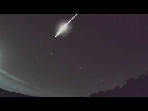 Bright Green Perseid Fireball Streaks Across Night Sky