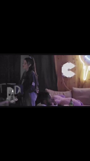 Ariana Grande HQ op TikTok