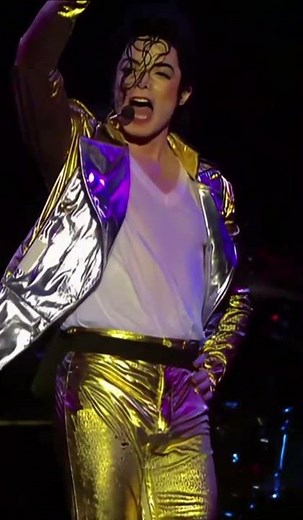 Michael Jackson - Stranger In Moscow (Live In Munich 1997) - #michaeljackson