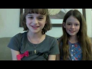 Joey King & Mackenzie Foy -- Animal Buddy Manicures!