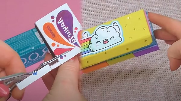 DIY Craft Ideas with Colored Paper and Cardboard