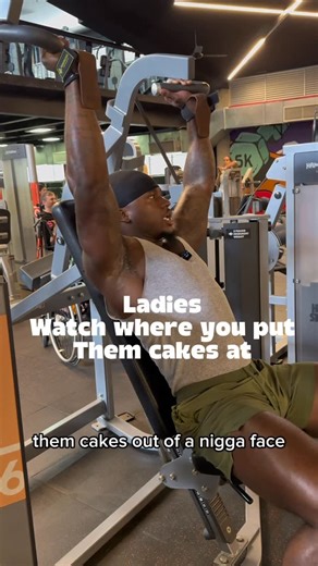 DT | Online Coach on Instagram: "Ladies….Please watch where you put them cakes at when I’m around. I’m always trying to stay focused but when you just walk by and sh*t jiggling all in my face.. Be having me ready to bite it…YES I BITE CHEEKS! So please get them away from me. Staying disciplined in Colombia is a test within its self…But we staying strong and sticking to the script 💯 No time to be lustful and reckless no matter what is in your face….Just use it as motivation."
