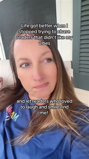 If you love: 📚 300-400 page books (no major commitments but enough for a great plot)